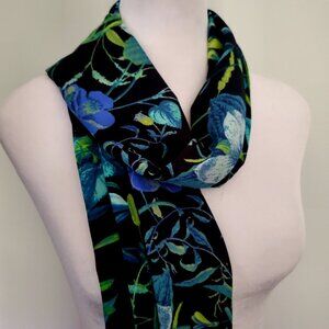 Stunning Fall Floral Scarf Leafy Teal Blue Green Tones Nature Luxe Logo Plate